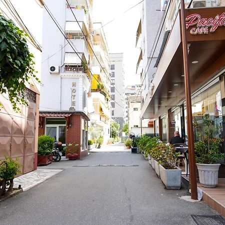 Cozy Apartment In The Heart Of Tirana ! Exterior photo